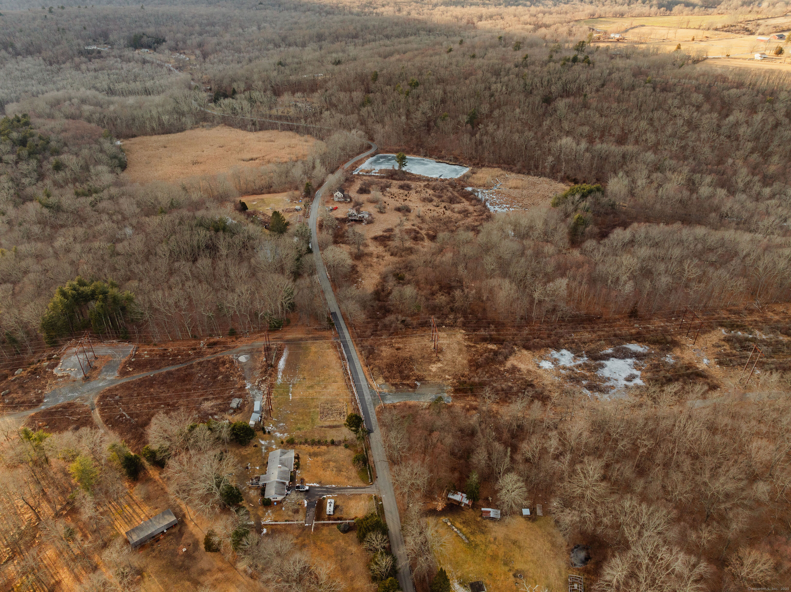 215 Wawecus Hill Road, Norwich, Connecticut image 18