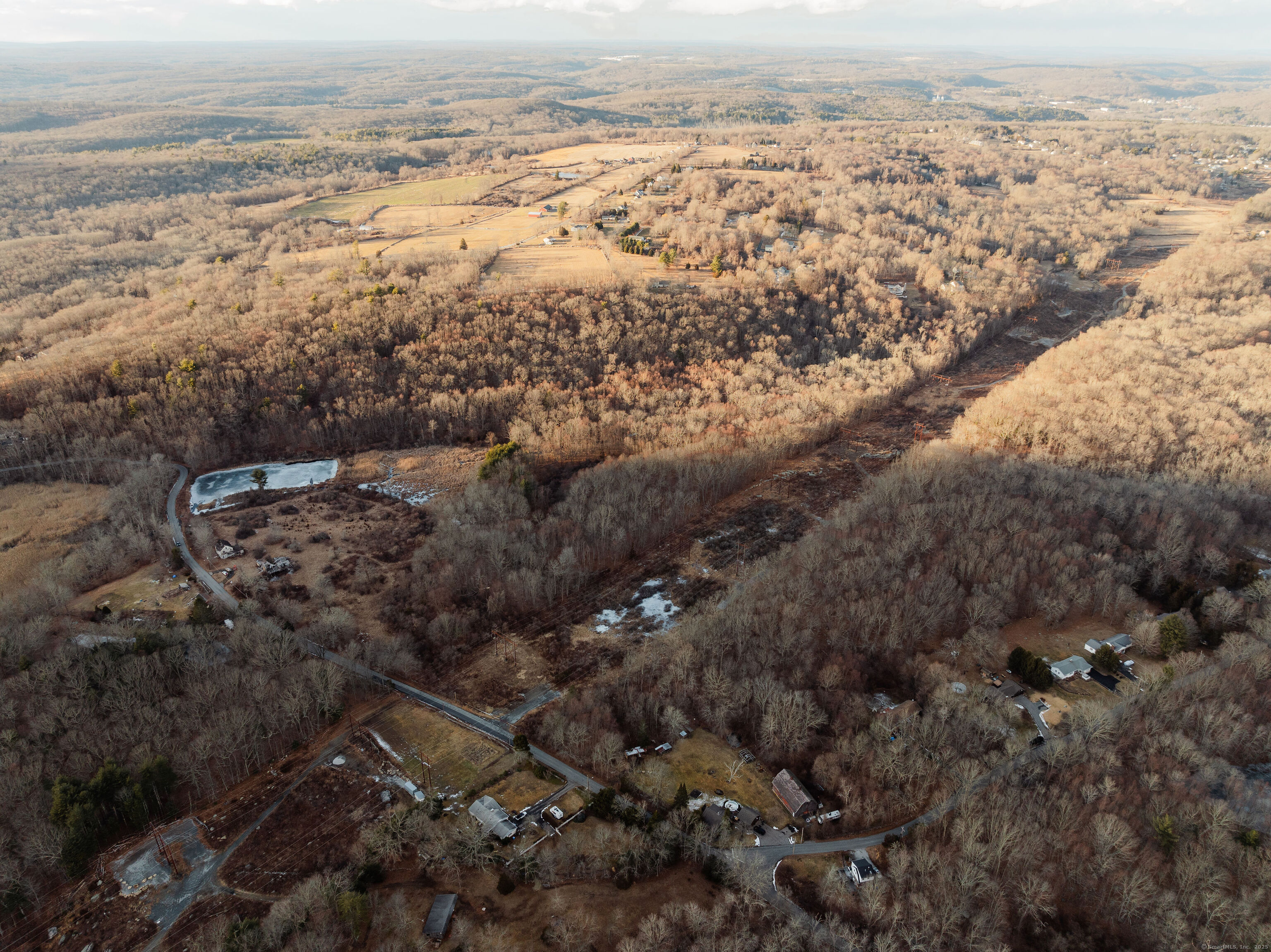 215 Wawecus Hill Road, Norwich, Connecticut image 3