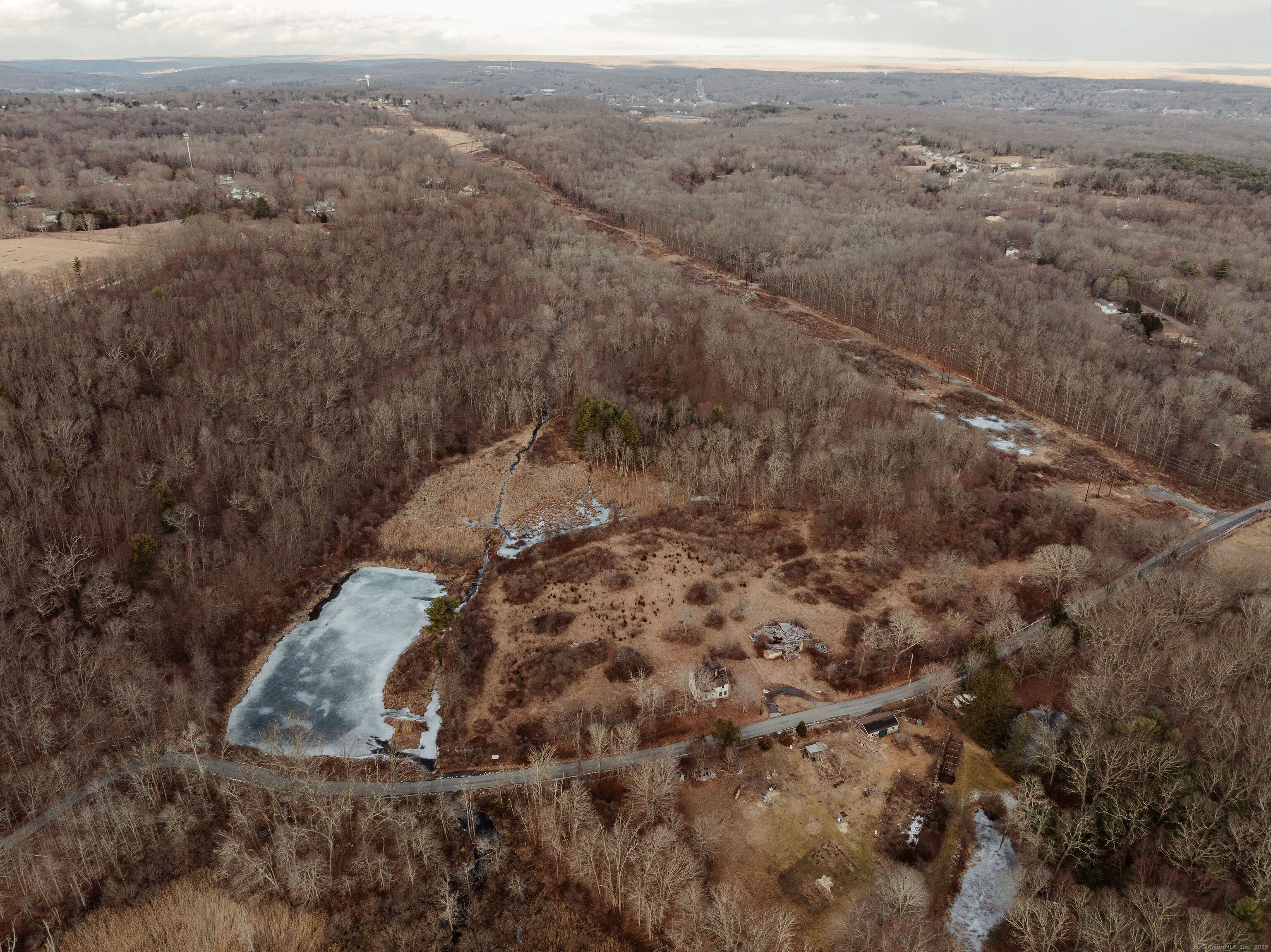 215 Wawecus Hill Road, Norwich, Connecticut image 17