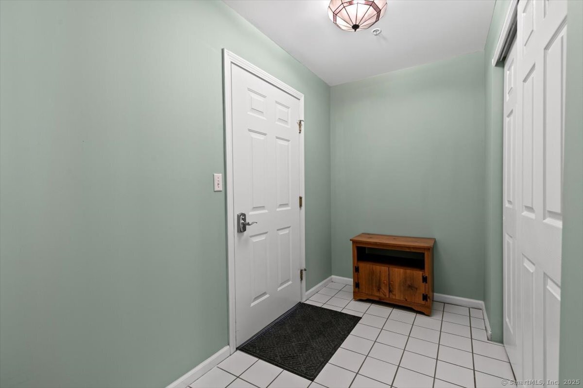 75 Washington Avenue #1-207, Hamden, Connecticut image 4