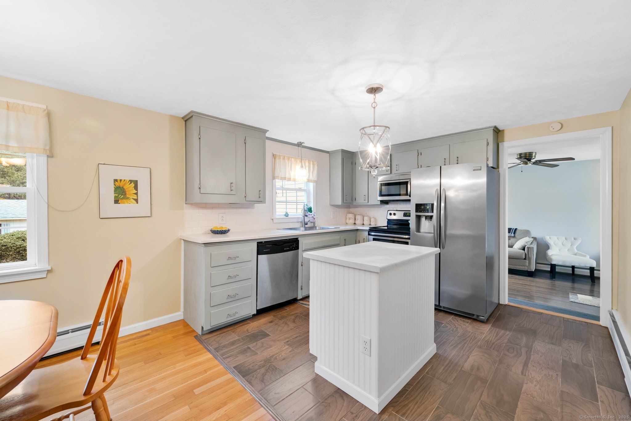 2 Carriage Drive, Enfield, Connecticut image 9