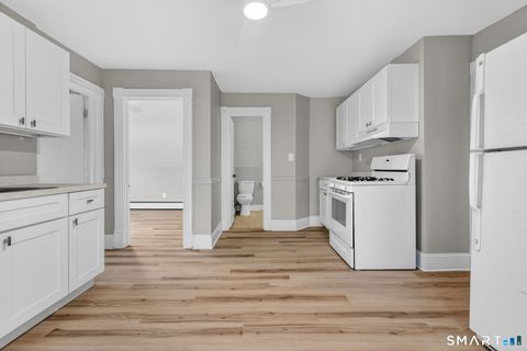 Tiny photo for 129 Francis Avenue #3rd Floor, Hartford, CT 06106 (MLS # 24157845)