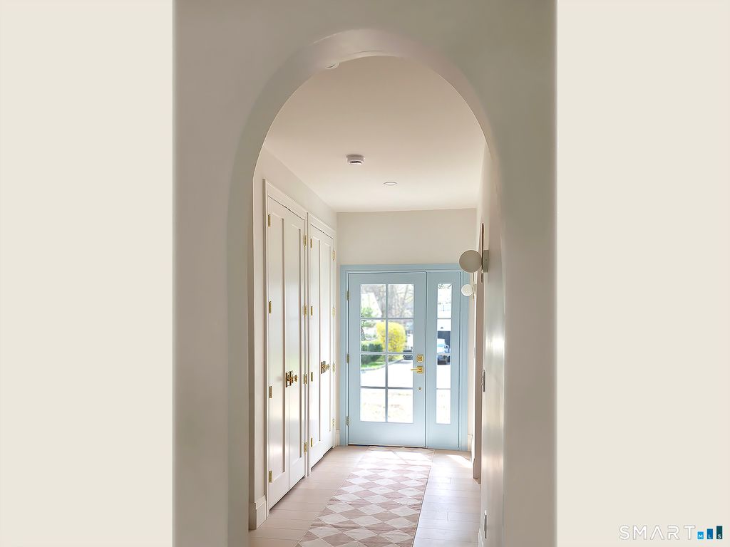 Photo of 37 Mary Lane, Greenwich, CT 06878 (MLS # 24168121)