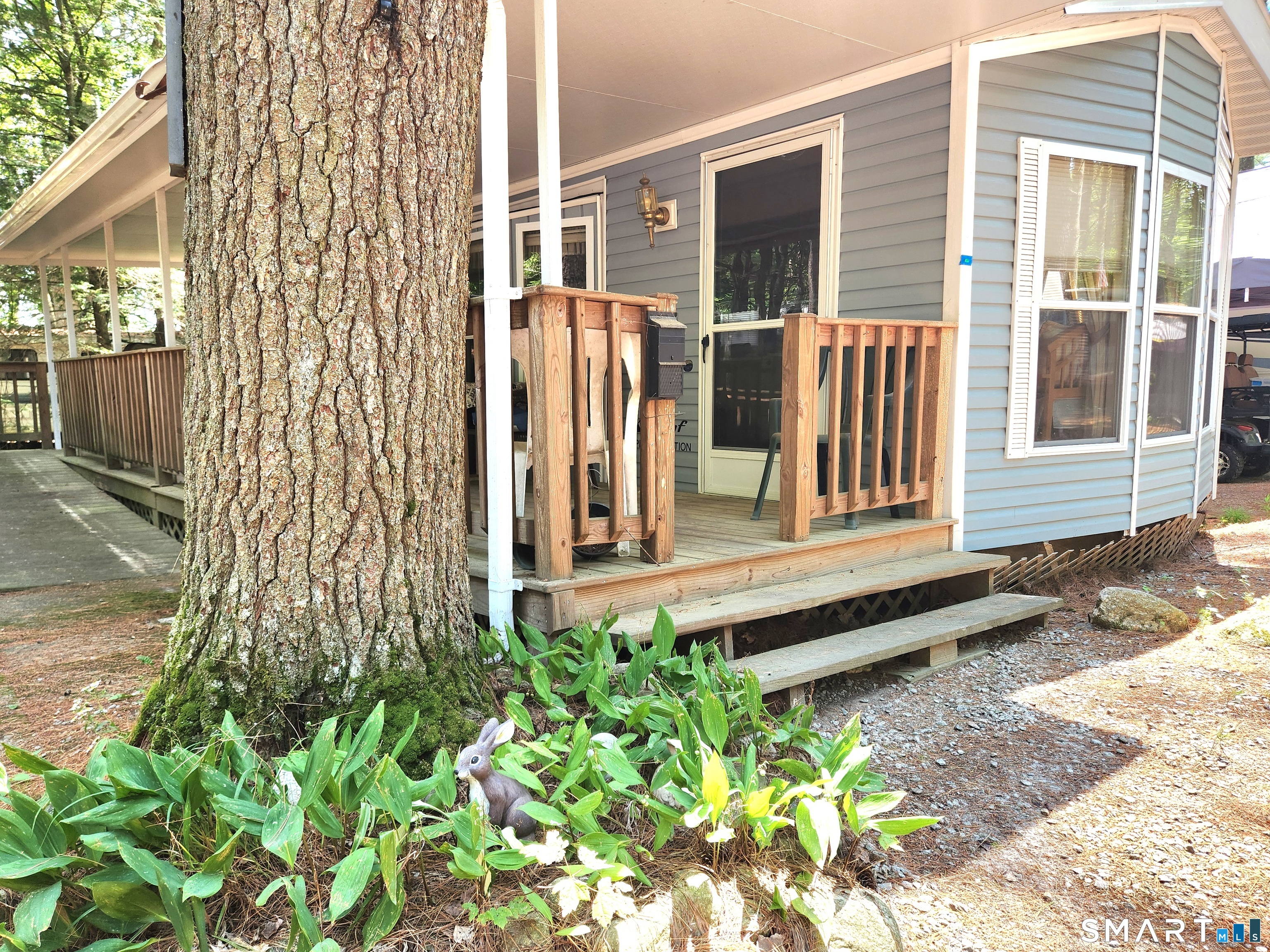 51 Old Springfield Road 106