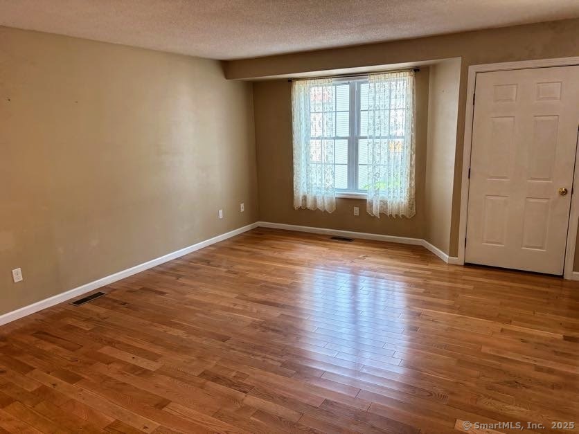 41 High Street APT 2
