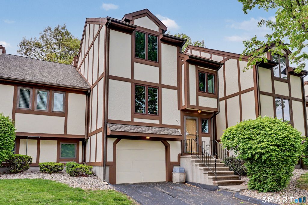 Photo of 690 Forest Road #642, West Haven, CT 06516 (MLS # 24175623)