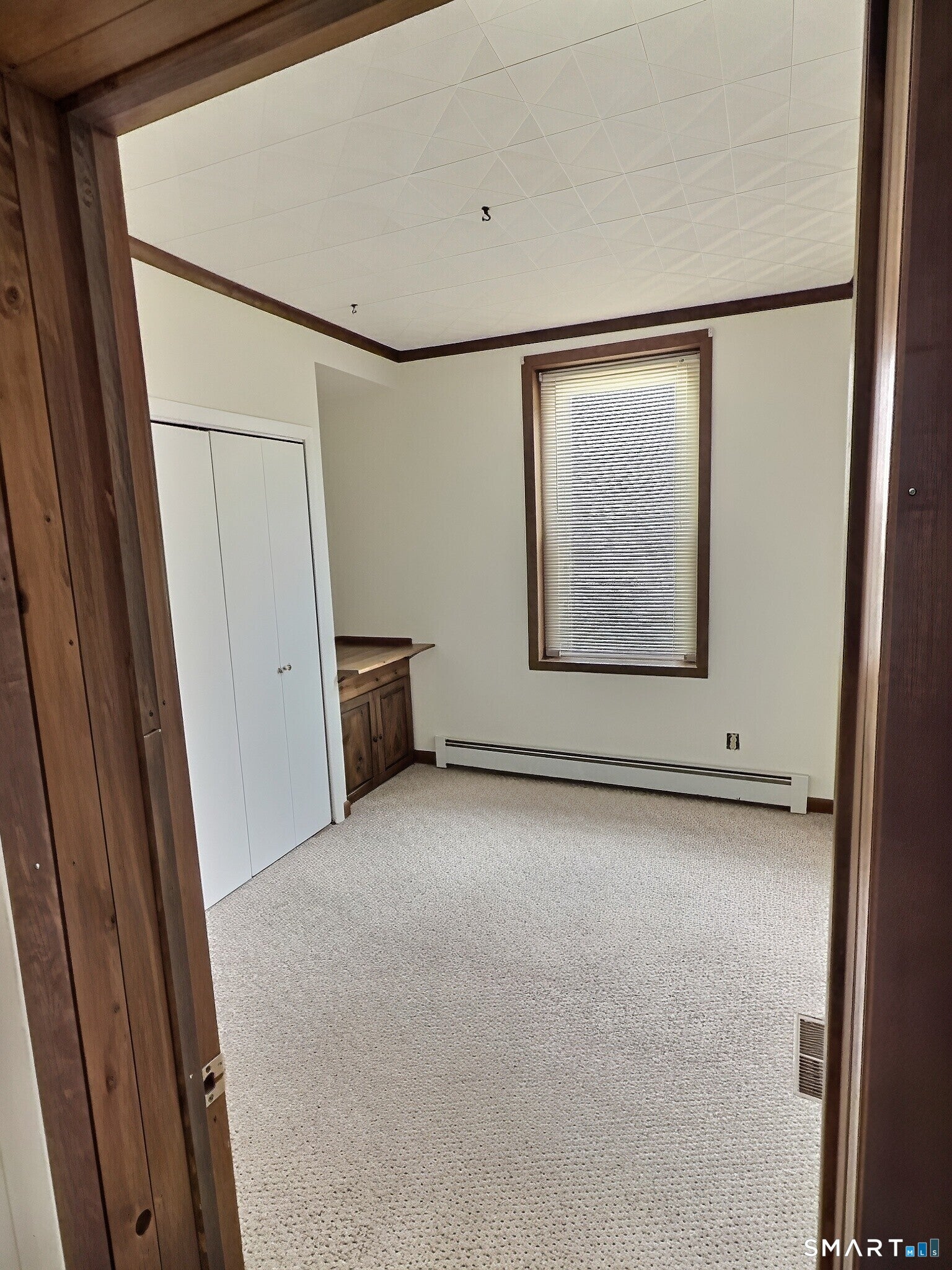 290 Wakelee Avenue 1st floor