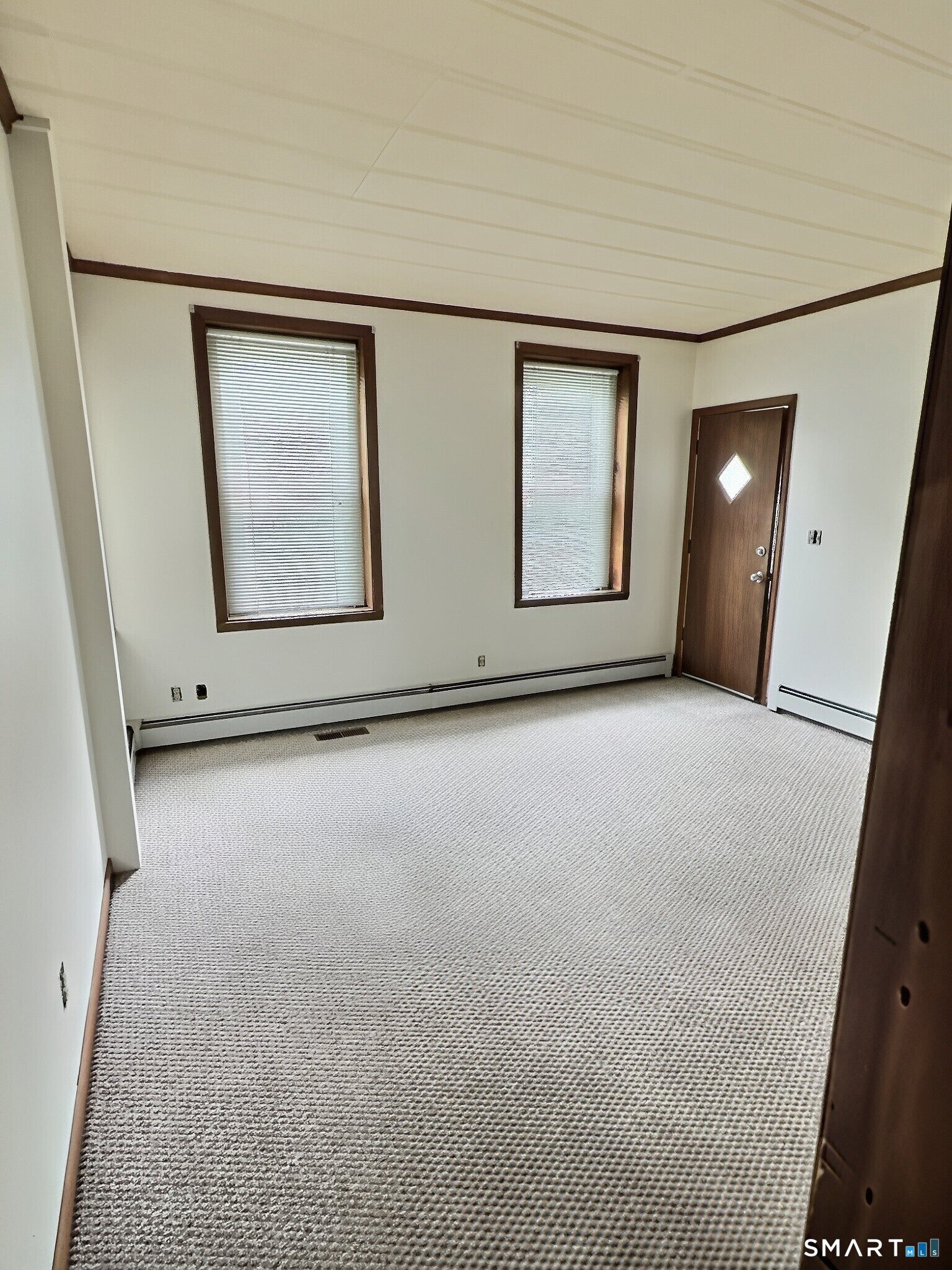 290 Wakelee Avenue 1st floor