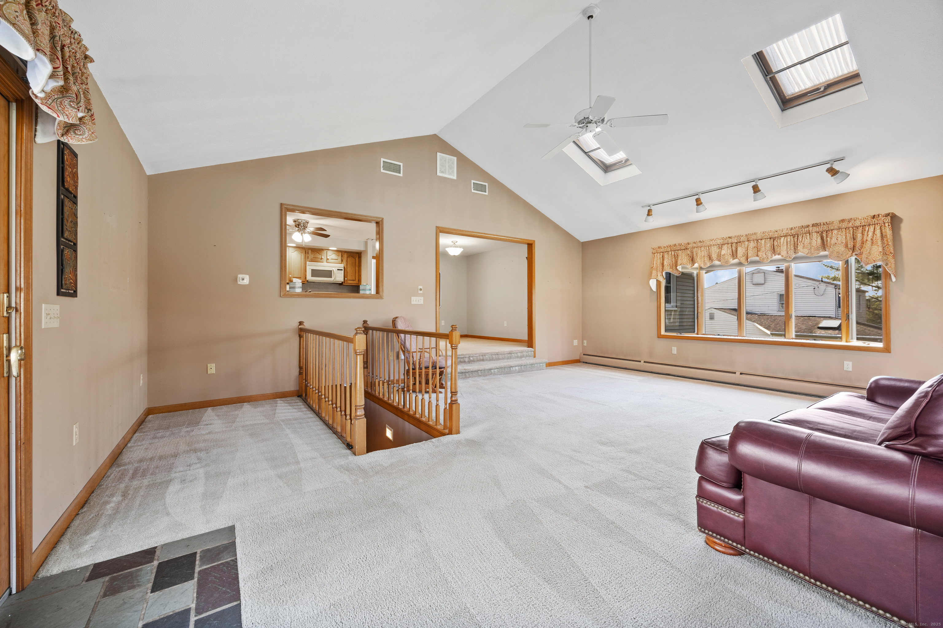 95 Aspen Drive, Middletown, Connecticut image 8
