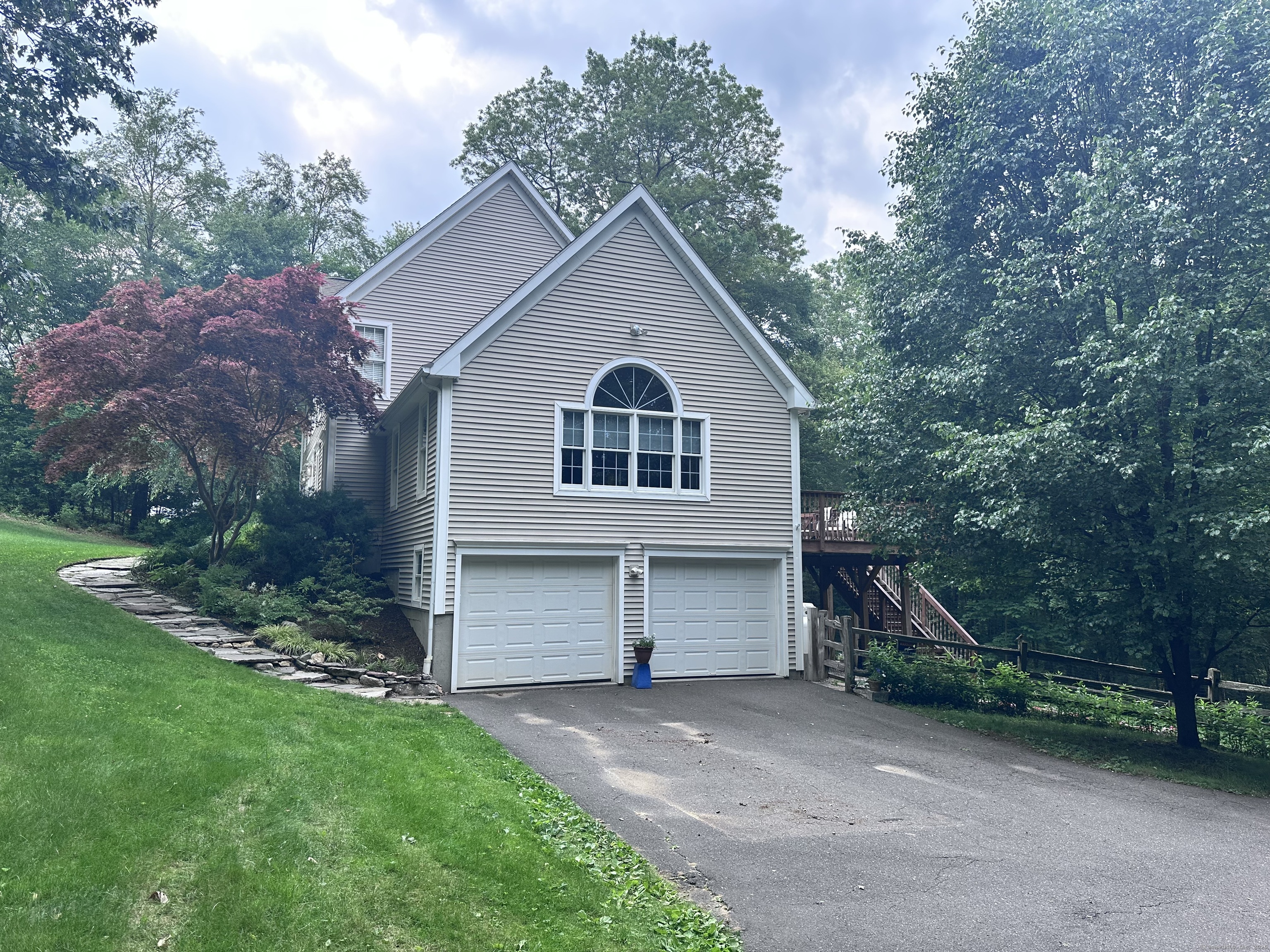 20 Summerwood Ridge