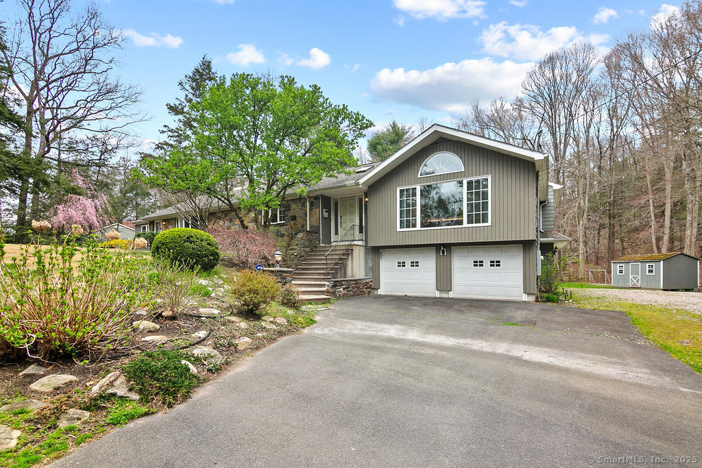 14 Ridgewood Road