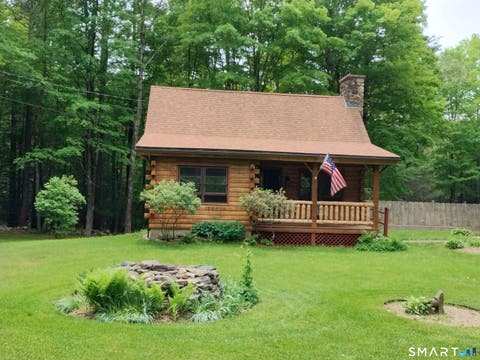 Homes For Sale - 586 English Neighborhood Road<br/> Woodstock, CT 06281