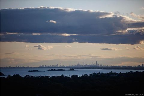 Tiny photo for 850 S Pacific Street #321, Stamford, CT 06902 (MLS # 24139921)