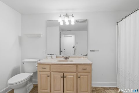 Tiny photo for 814 Popes Island Road #814, Milford, CT 06461 (MLS # 24161985)