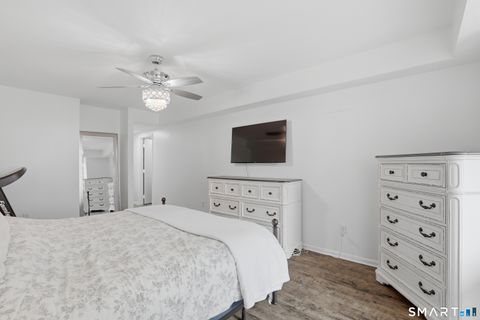 Tiny photo for 814 Popes Island Road #814, Milford, CT 06461 (MLS # 24161985)