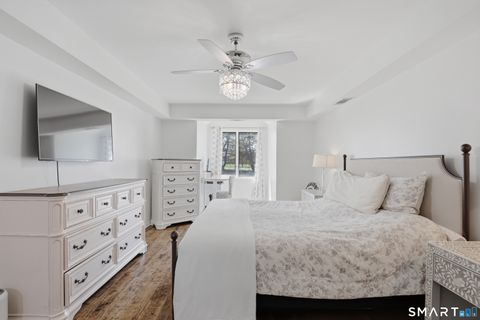 Tiny photo for 814 Popes Island Road #814, Milford, CT 06461 (MLS # 24161985)