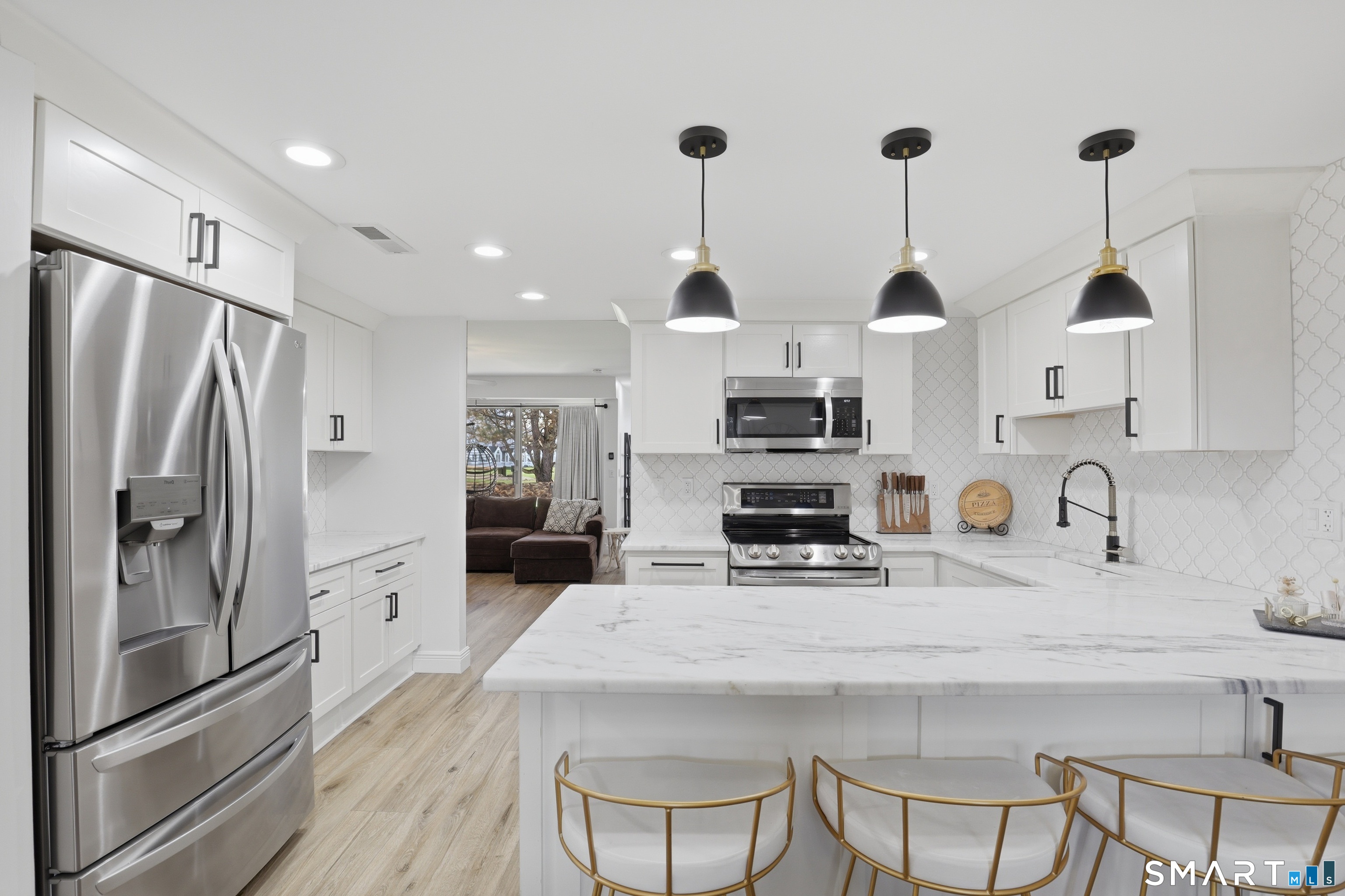 814 Popes Island Road 814