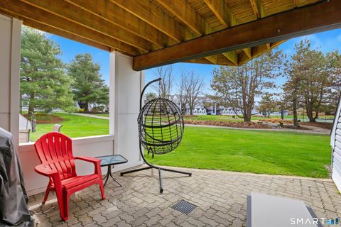 Tiny photo for 814 Popes Island Road #814, Milford, CT 06461 (MLS # 24161985)