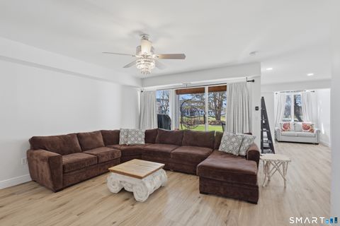 Tiny photo for 814 Popes Island Road #814, Milford, CT 06461 (MLS # 24161985)