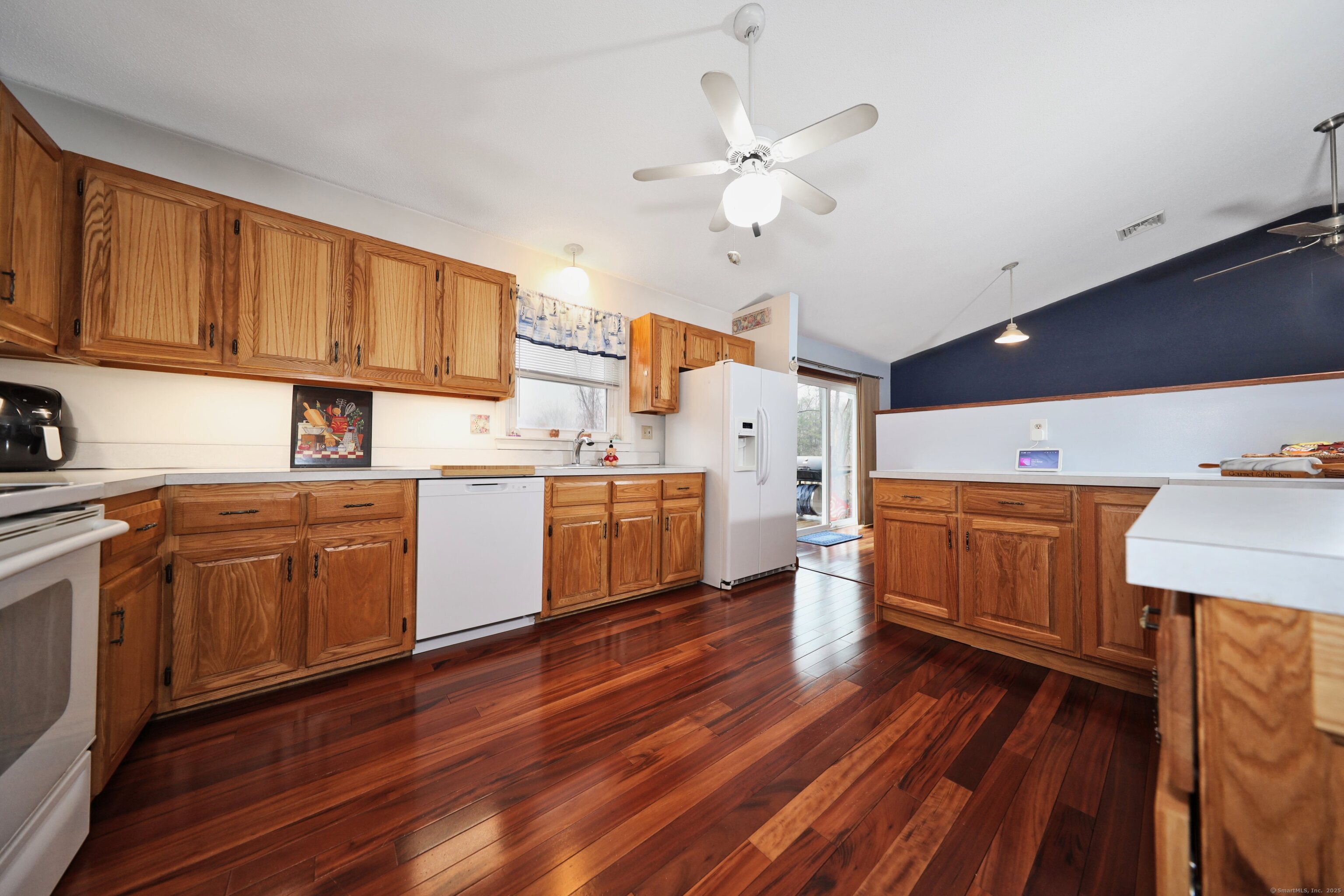28 Colony Road, Plymouth, Connecticut image 2