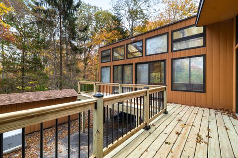 Tiny photo for 16 Longview Avenue, Waterford, CT 06385 (MLS # 24137762)