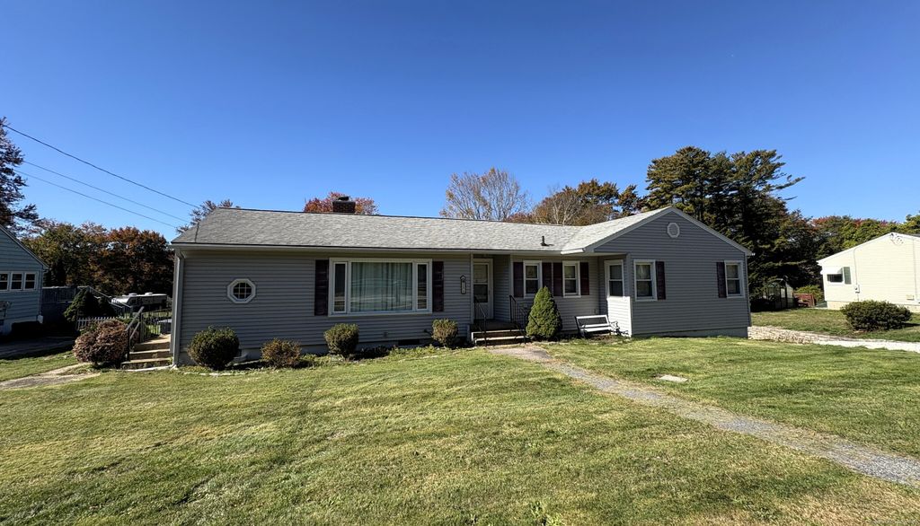 Photo of 156 Flanders Road, East Lyme, CT 06357 (MLS # 24134275)