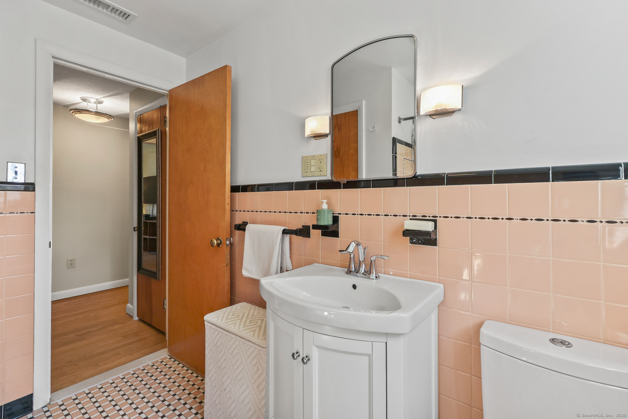 125 Haynes Road, West Hartford, Connecticut image 19