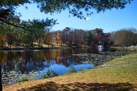 Tiny photo for 146 Coach Circle #5, Naugatuck, CT 06770 (MLS # 24132585)