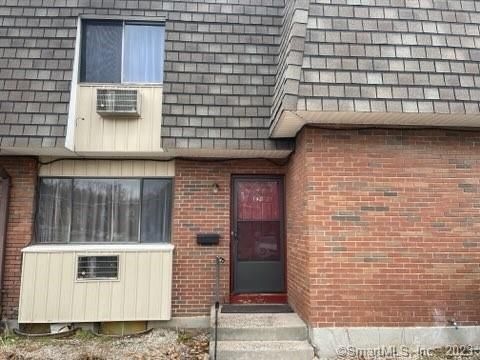 148 High Path Road 148 Windsor CT 06095