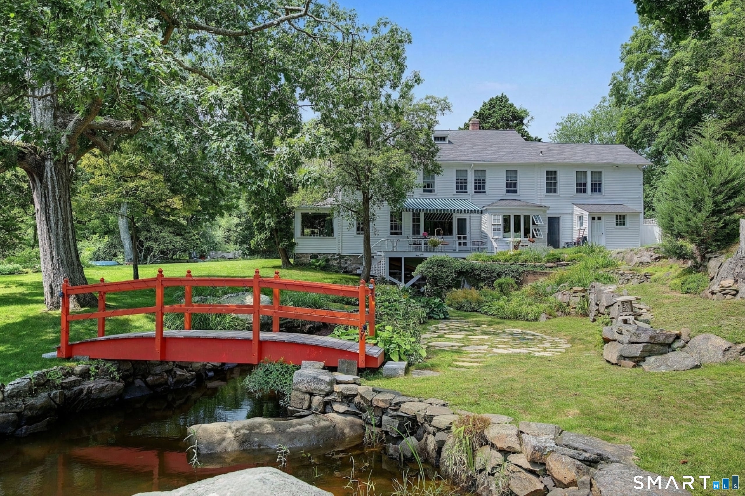 21 River Road