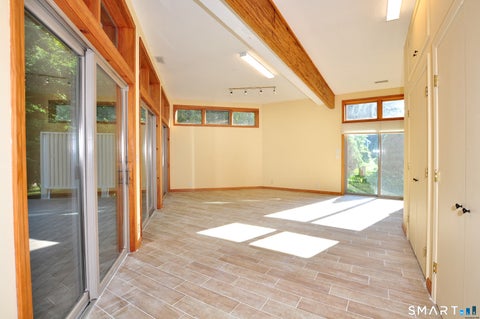 Tiny photo for 6 Tamarack Lane #6, Simsbury, CT 06070 (MLS # 24208846)