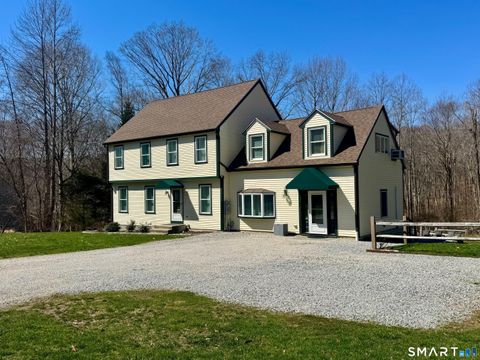 Photo of 22 Ebony Lane, Essex, CT 06442 (MLS # 24146860)