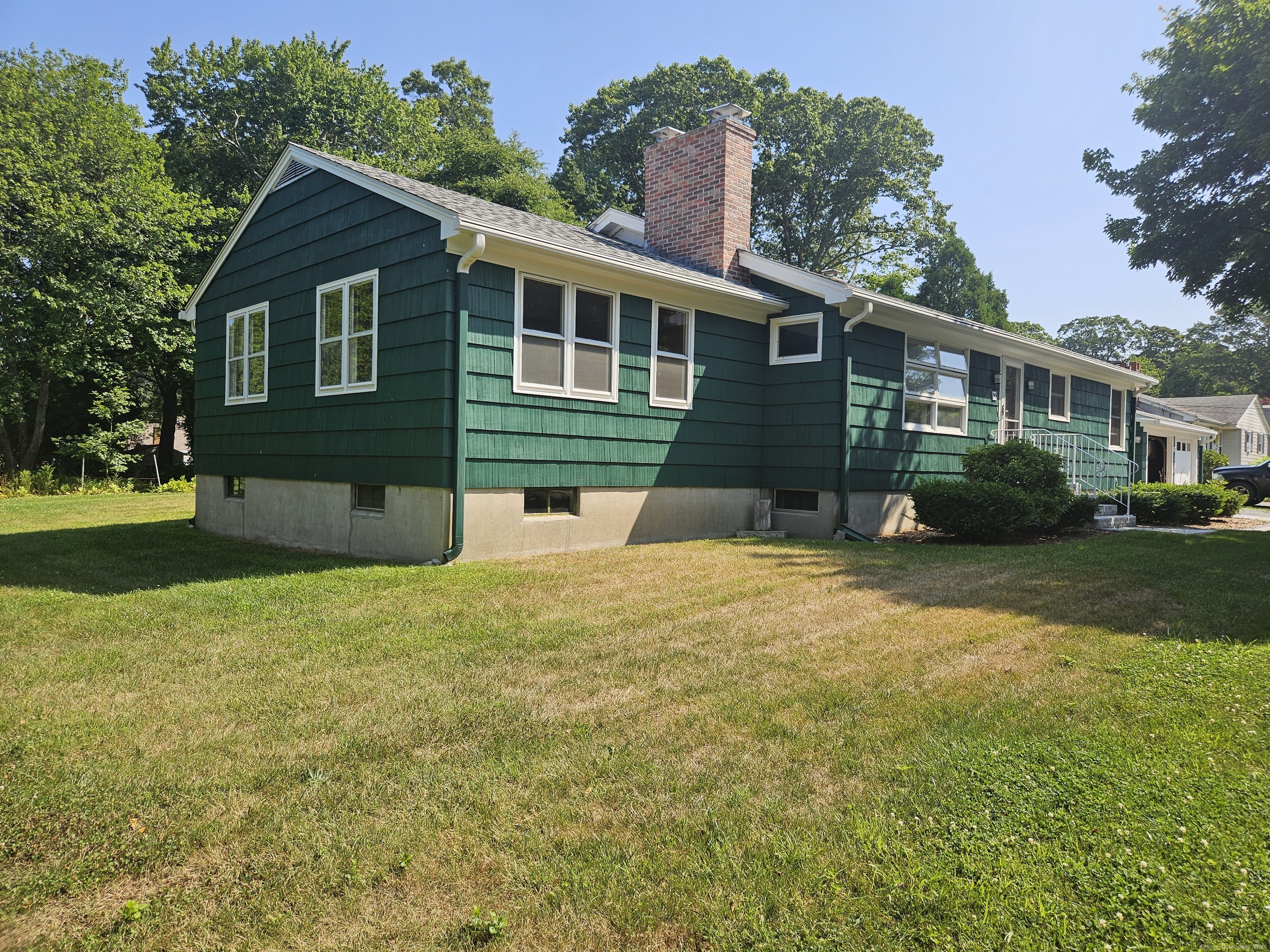 90 Westwood Drive
