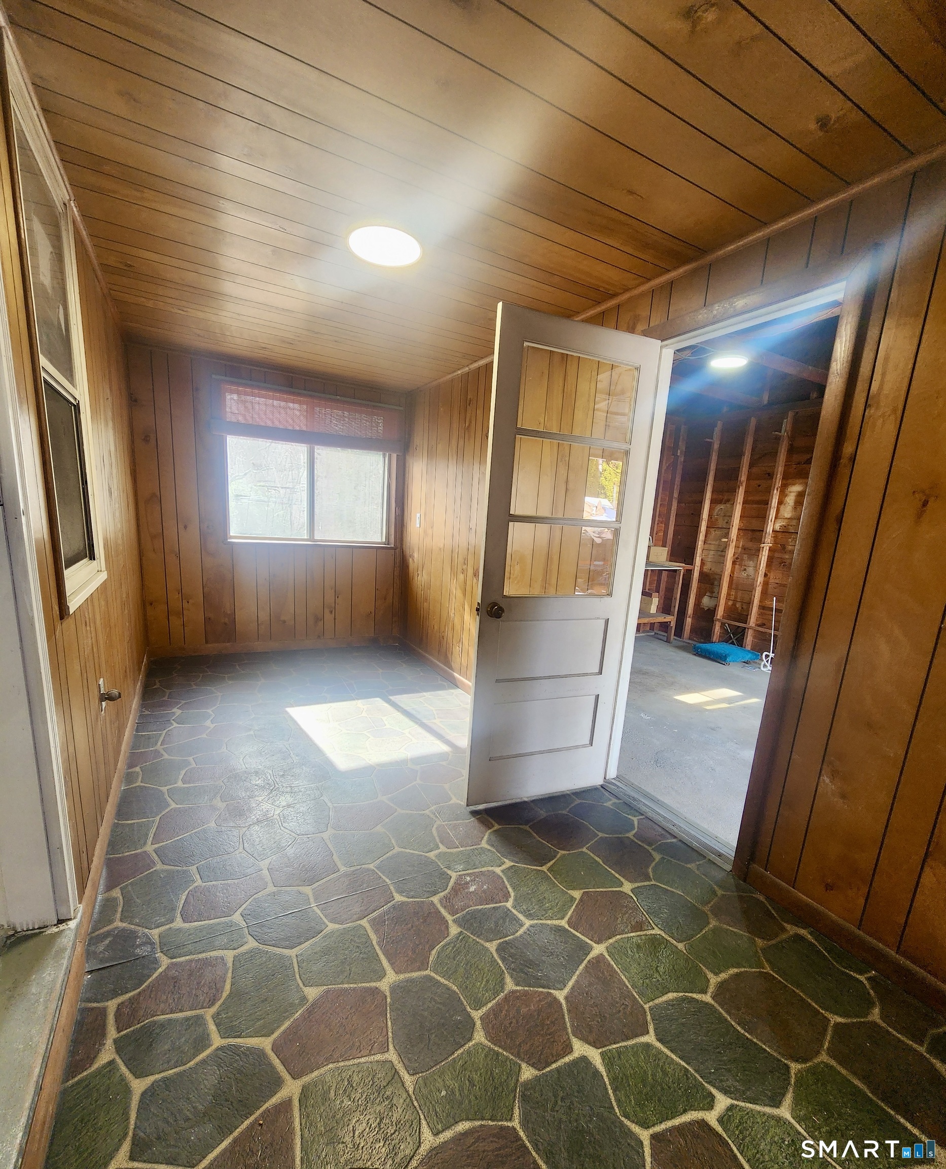 2916 East Main Street