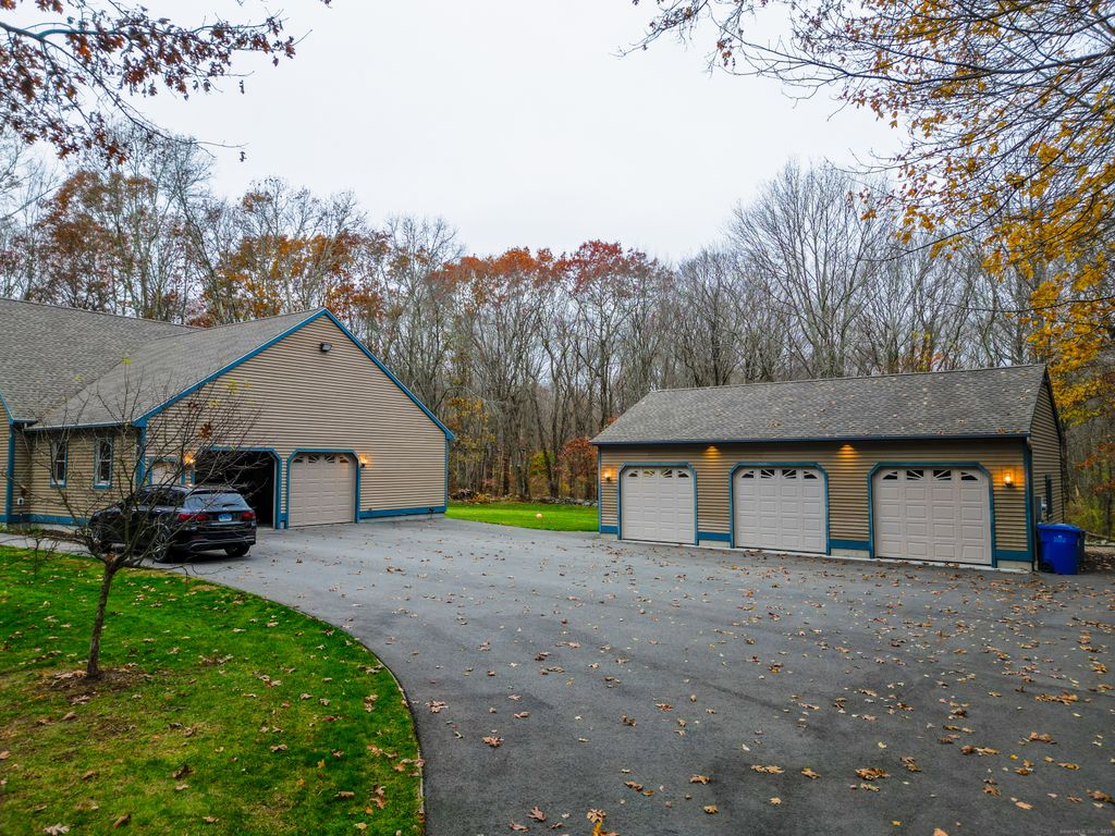 Photo of 15 Forsyth Road, Montville, CT 06370 (MLS # 24142362)