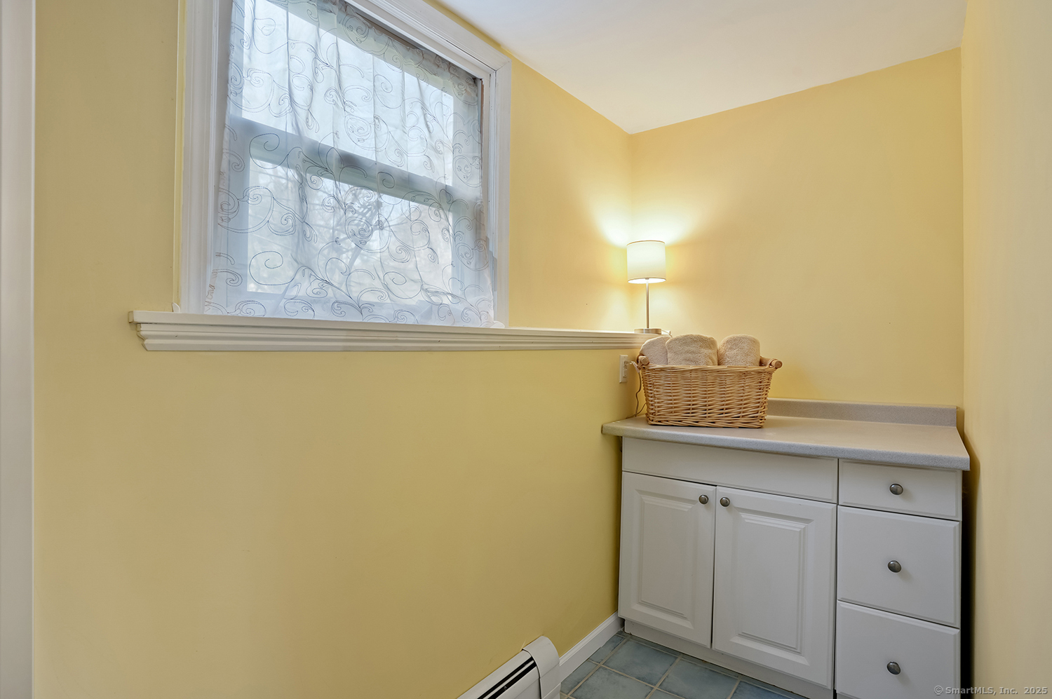 12 Green Knolls Lane, Newtown, Connecticut image 20