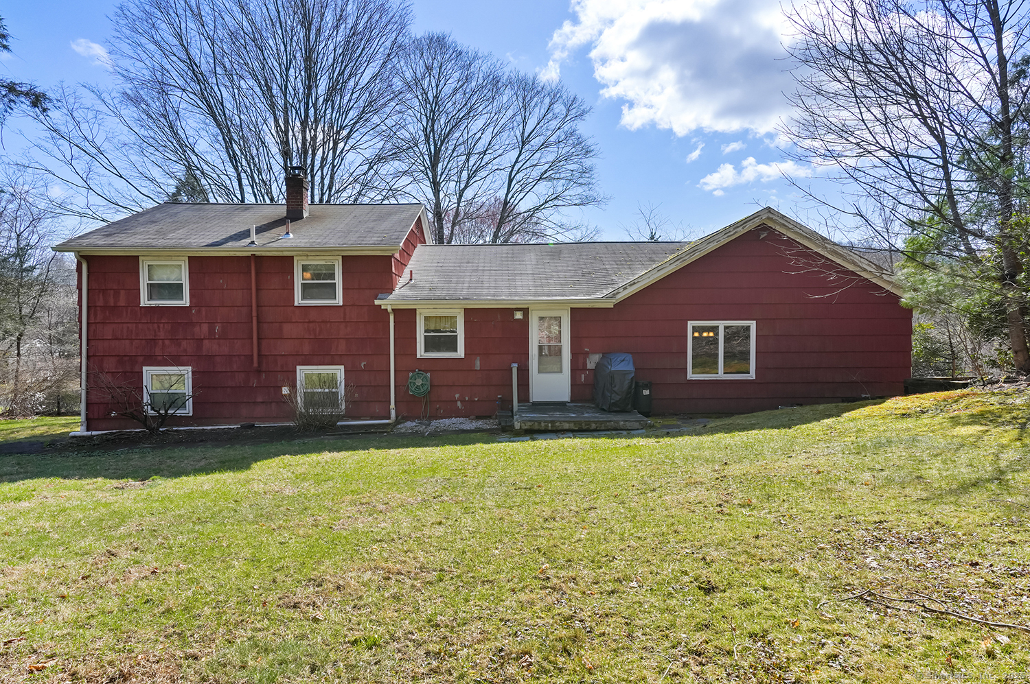 12 Green Knolls Lane, Newtown, Connecticut image 25