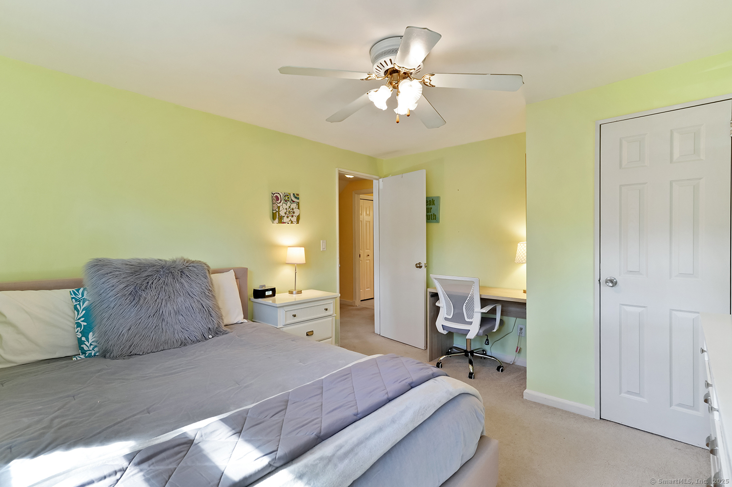 12 Green Knolls Lane, Newtown, Connecticut image 11