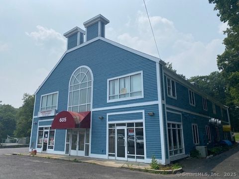 605 Main Street Monroe CT 06468