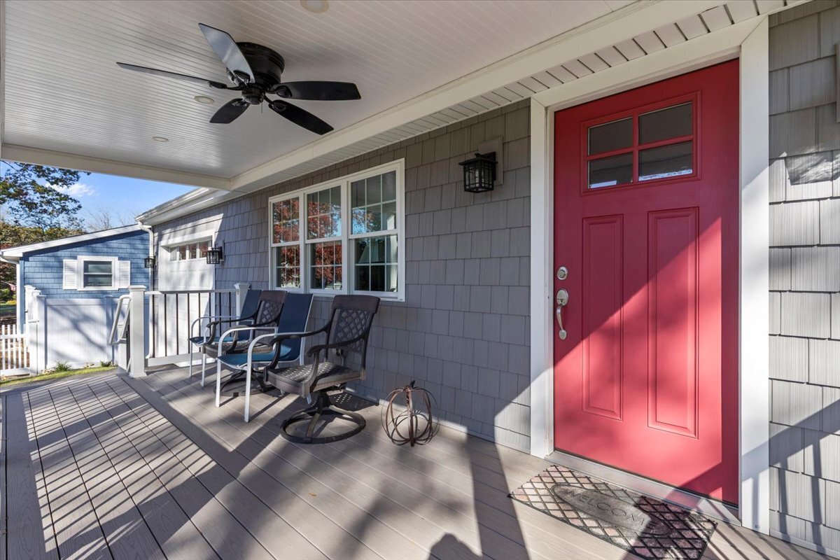 255 Maplewood Avenue