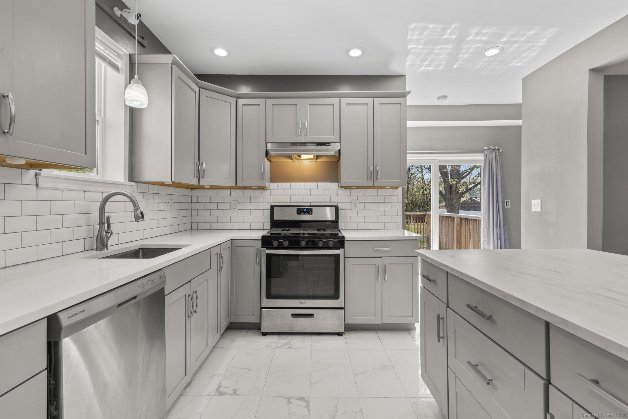 28 George Street, West Haven, Connecticut image 10