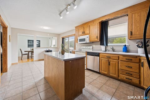 Tiny photo for 14 Jason Court, Naugatuck, CT 06770 (MLS # 24195236)