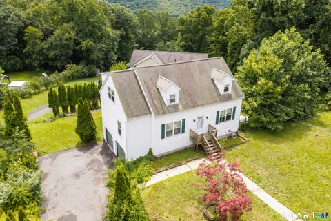 Photo of 14 Jason Court, Naugatuck, CT 06770 (MLS # 24195236)