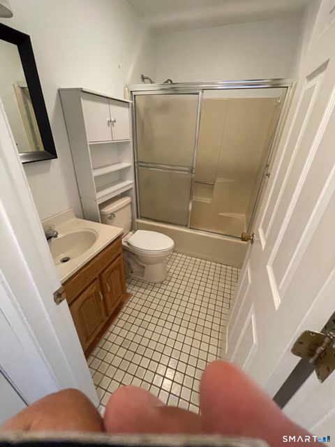 Tiny photo for 1 Concorde Way #B4, Windsor Locks, CT 06096 (MLS # 24169531)