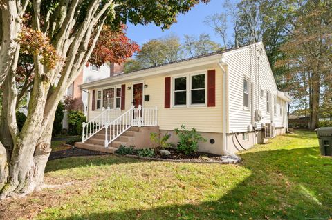 Photo of 142 Plant Street, New London, CT 06320 (MLS # 24135392)