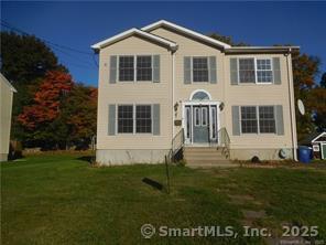 Folino Drive, Bridgeport, Connecticut - 3 Bedrooms  
2 Bathrooms  
6 Rooms - 