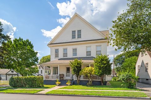 Tiny photo for 318 Suburban Avenue, Fairfield, CT 06825 (MLS # 24146566)