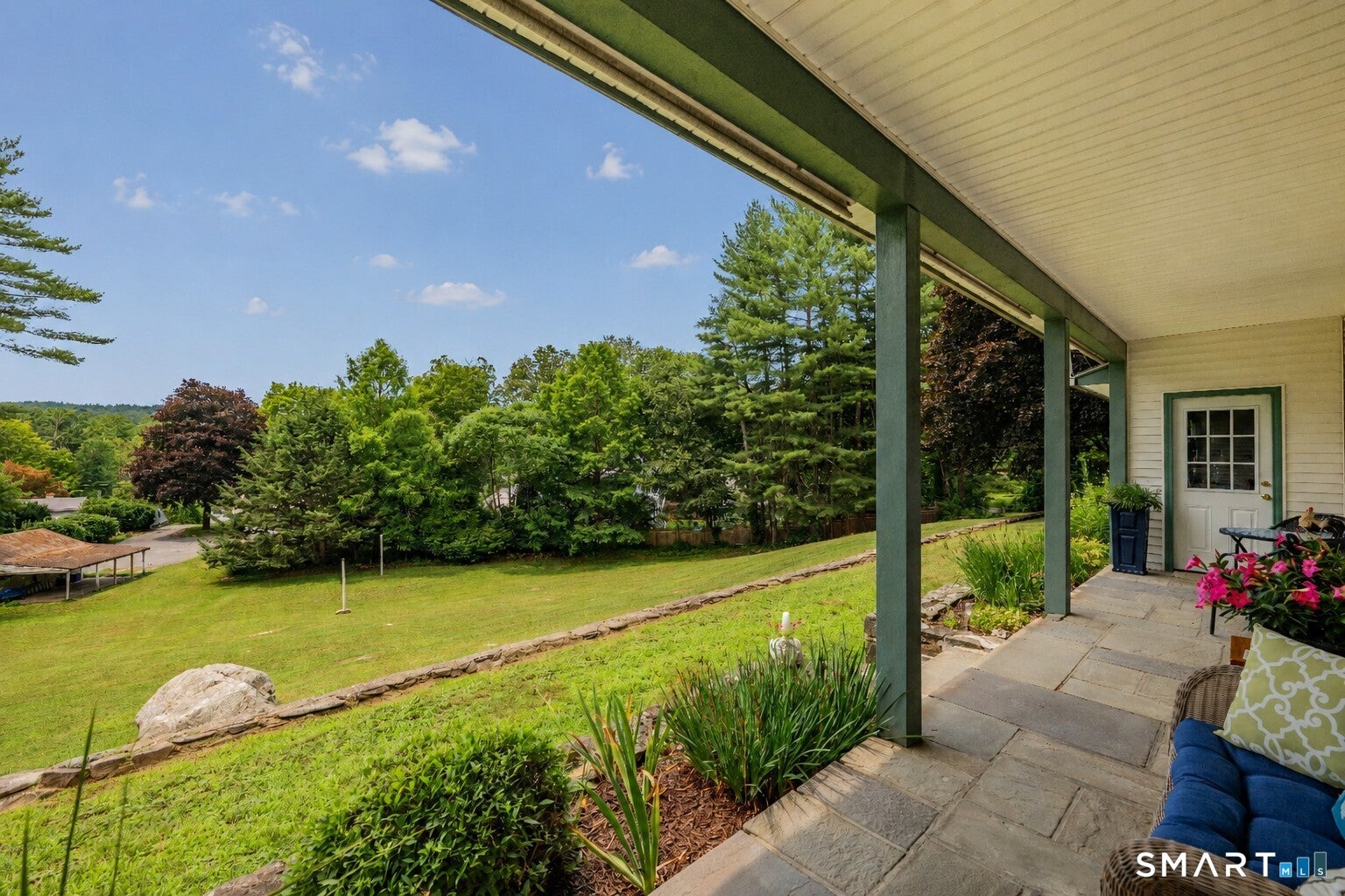 9 Mountain Road