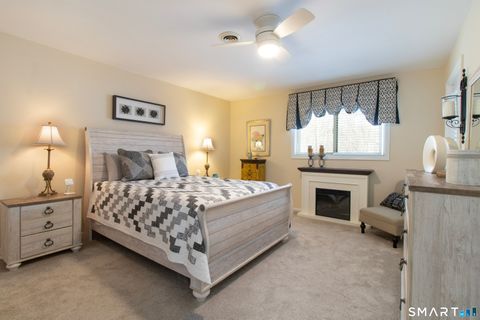 Tiny photo for 7 Meeting House Lane #7, Shelton, CT 06484 (MLS # 24149413)