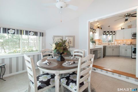 Tiny photo for 7 Meeting House Lane #7, Shelton, CT 06484 (MLS # 24149413)